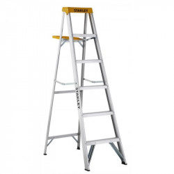 Escalera de Aluminio STANLEY tipo tijera plegable de 6...