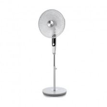 Brisador de Pie PEABODY PE-BR500 16'' Paletas Plasticas con Control Remoto Color Blanco