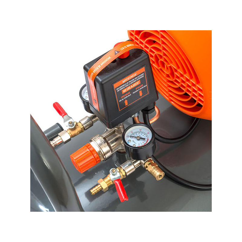Compresor de aire DAEWOO DAC24D 115psi 2HP 220V 169 L/min
