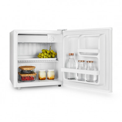 Heladera bajo mesada ULTRACOMB UTC-48RB cíclica 50L blanca