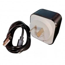 Cargador PRO21 USB USB-C 18W negro con cable