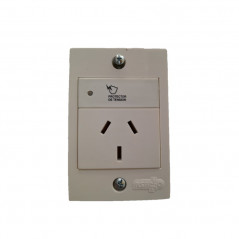 Protector De Tensión Enchufable RBC-SITEL 1111 Con Toma 20A 2000W