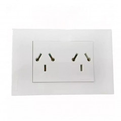 Conjunto armado CAMBRE S.XXI tomacorriente doble combinado polarizado 10A blanco