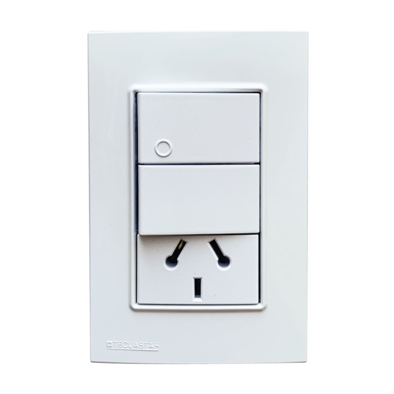 Conjunto armado TECLASTAR QUADRA 1 punto y 1 tomacorriente combinado 10A blanco