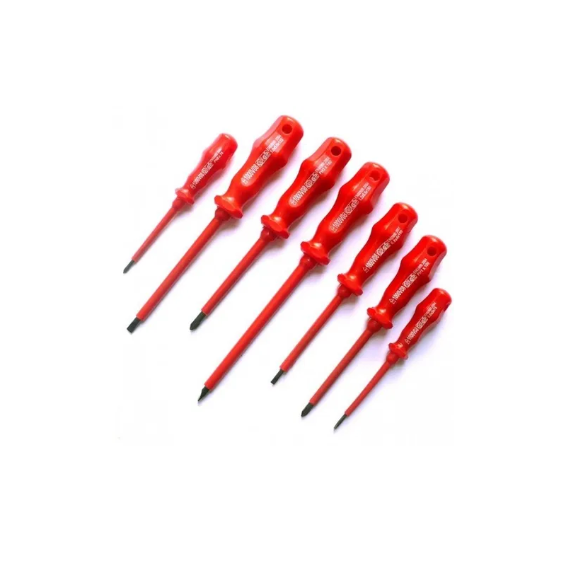 Set de destornilladores PROSKIT 8PK-8100E aislados 1000v 7 piezas Set de destornilladores PROSKIT 8PK-8100E aislados 1000v 7 piezas