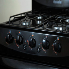 Cocina ESCORIAL PALACE gas licuado 4 hornallas negra