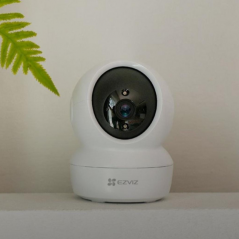 Cámara de seguridad EZVIZ C6N FHD 2mpx con seguimiento inteligente reacondicionado