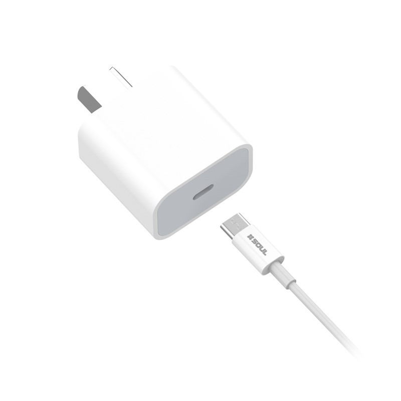 Cargador SOUL CVQ-PD20WC carga rápida 20W USB C con cable blanco