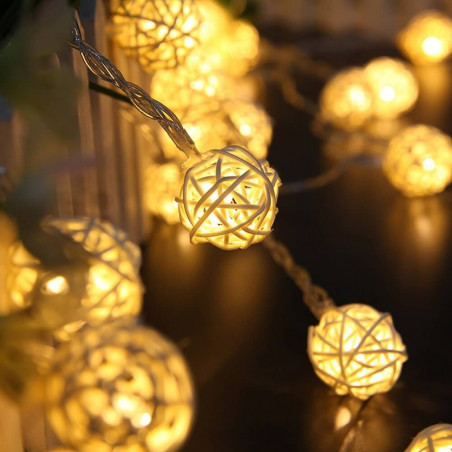 Luces navideñas led x10 bolas 5.5cm blanco frio