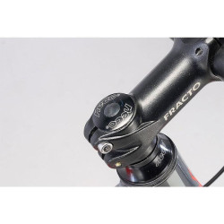 Bicicleta FUTURA GAZELLE rodado 29 talle M cuadro de aluminio gris oscuro