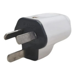 Ficha macho KALOP K3 blanco perno chato polarizado 10A