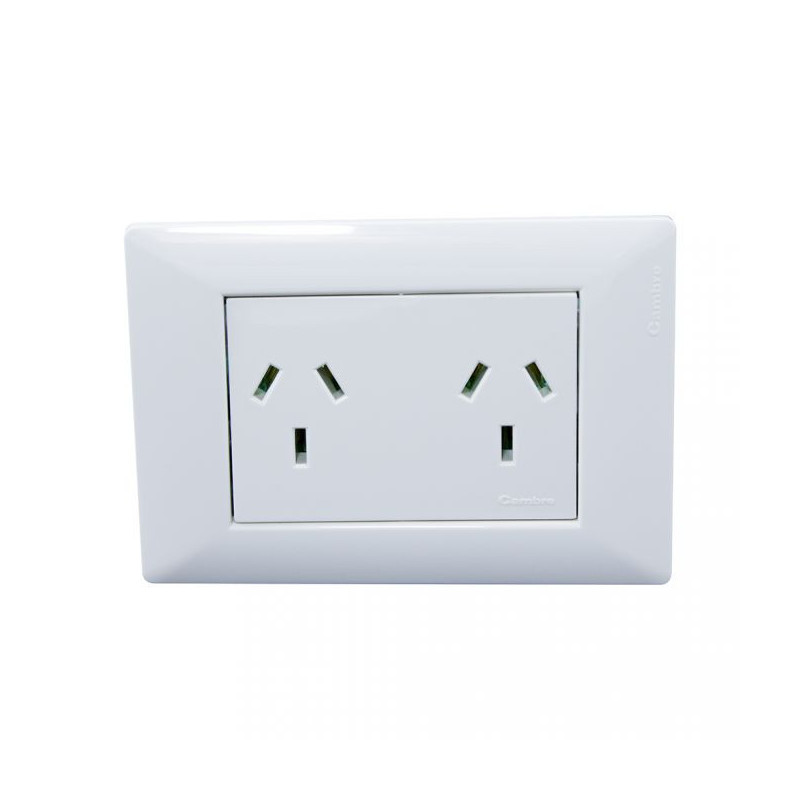 Conjunto armado CAMBRE S.XXII tomacorriente doble polarizado 10A blanco Conjunto armado CAMBRE S.XXII tomacorriente doble polarizado 10A blanco