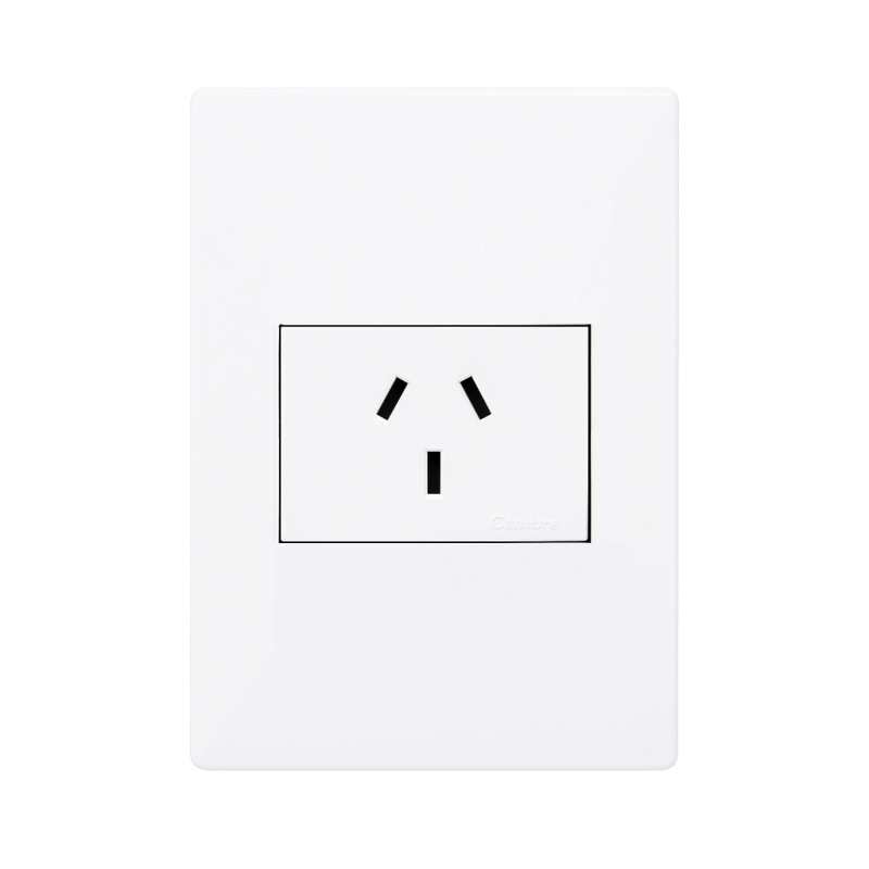 Conjunto armado CAMBRE S.XXII 1 tomacorriente polarizado 20A blanco Conjunto armado CAMBRE S.XXII 1 tomacorriente polarizado 20A blanco