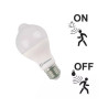 Lámpara led LEDVANCE CLA60 con sensor E27 9W 806lm 6500K biv luz fría