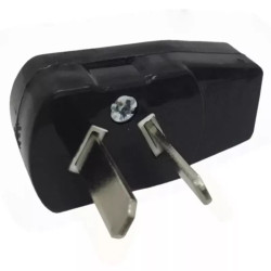 Ficha macho PERCAN PLAST 202-2PN salida lateral bipolar 10A negro