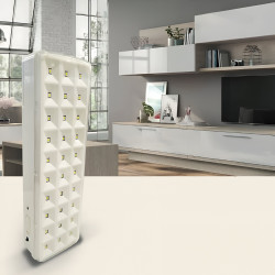 Luz de emergencia GAMASONIC GS30 de 30 leds autonomía 6hs