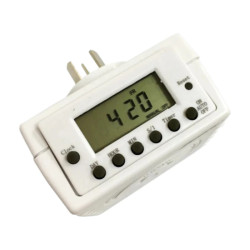 ZURICH TIMER DIGITAL COMPACTO PROGRAMABLE ENCHUFABLE