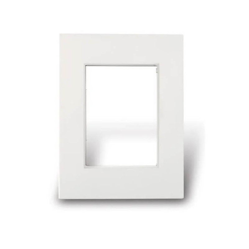 Tapa CAMBRE BAUHAUS 4 módulos con distanciador blanco
