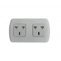 Llave exterior kalop tekna con 2 toma corriente combinados de 10a color blanco
